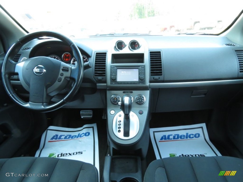 2011 Nissan Sentra SE-R SE-R Charcoal Dashboard Photo #81866843