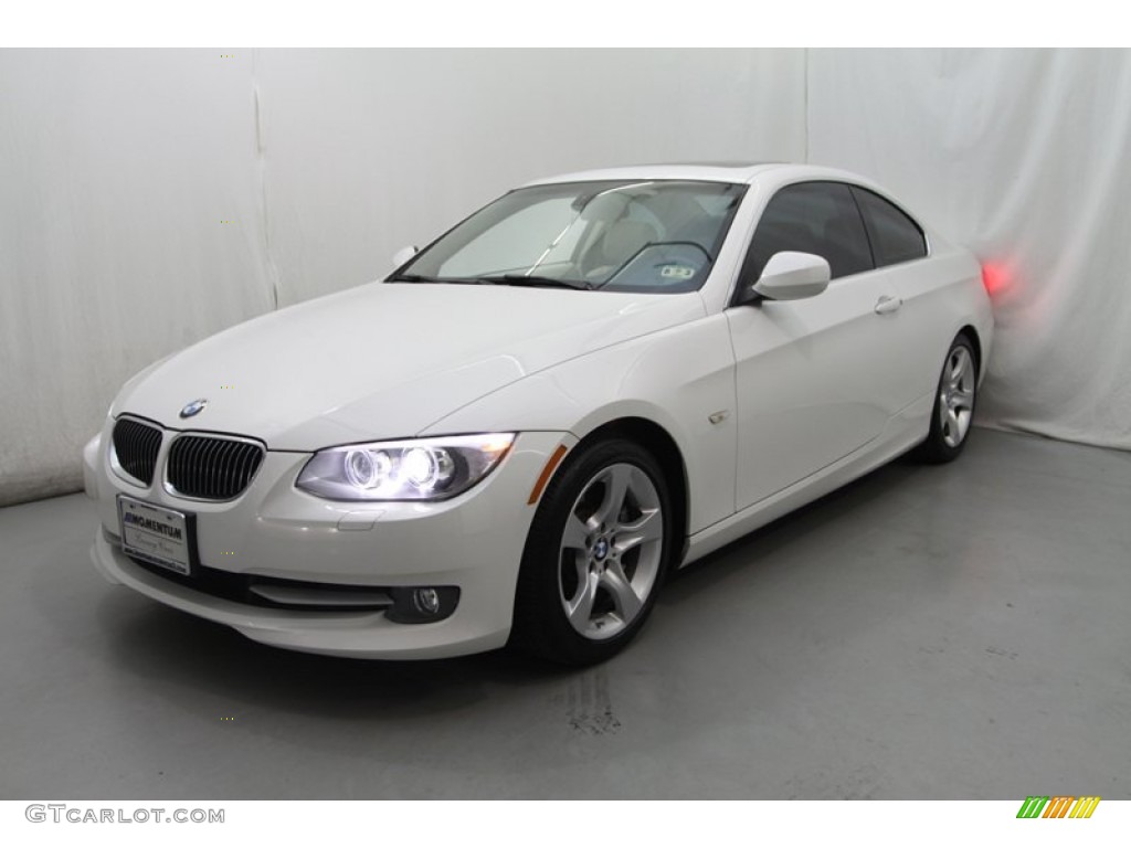 2011 3 Series 335i Coupe - Alpine White / Oyster/Black Dakota Leather photo #5