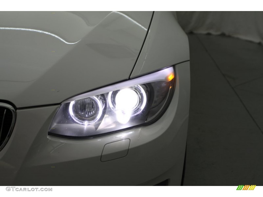 2011 3 Series 335i Coupe - Alpine White / Oyster/Black Dakota Leather photo #39