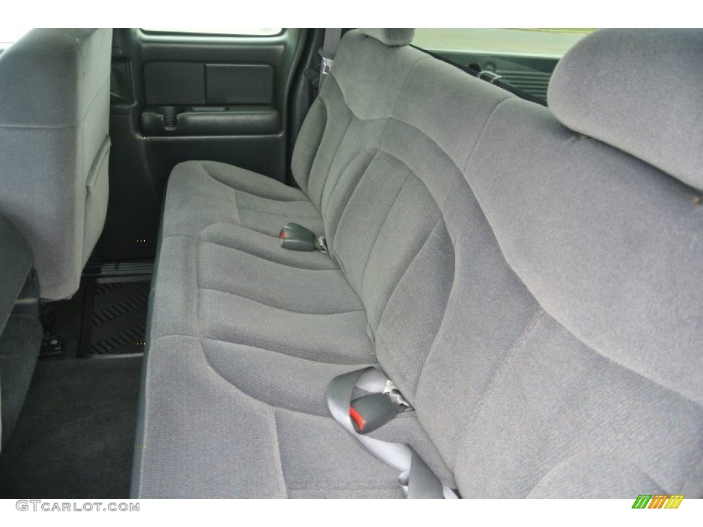 2002 GMC Sierra 1500 SLE Extended Cab Rear Seat Photo #81868738