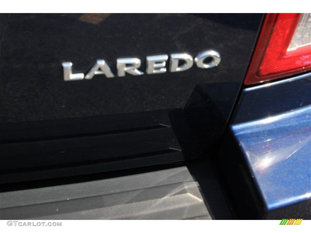 2005 Grand Cherokee Laredo - Midnight Blue Pearl / Medium Slate Gray photo #4