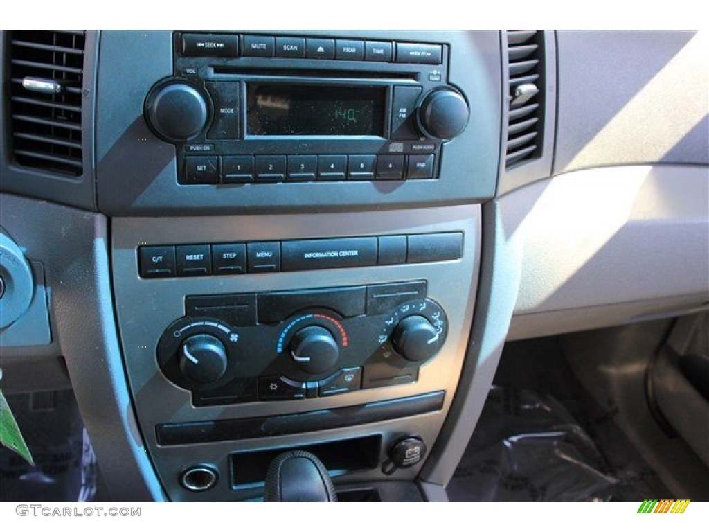 2005 Grand Cherokee Laredo - Midnight Blue Pearl / Medium Slate Gray photo #27