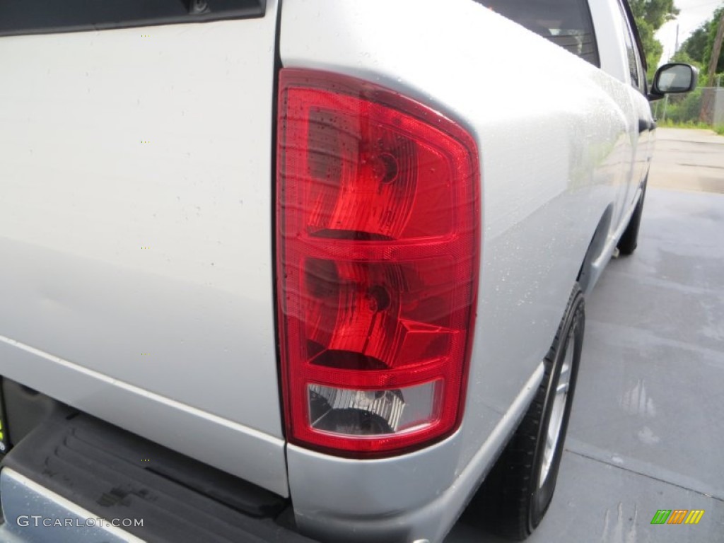 2006 Ram 1500 SLT Quad Cab - Bright Silver Metallic / Medium Slate Gray photo #17