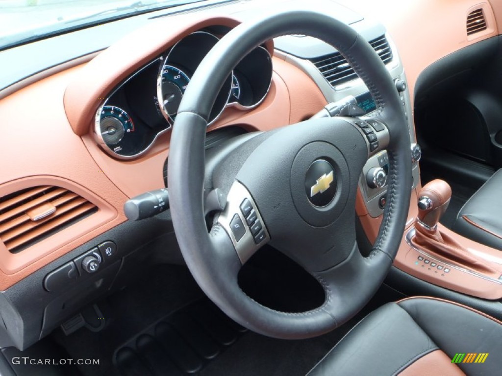 2009 Chevrolet Malibu LTZ Sedan Ebony/Brick Steering Wheel Photo #81874858