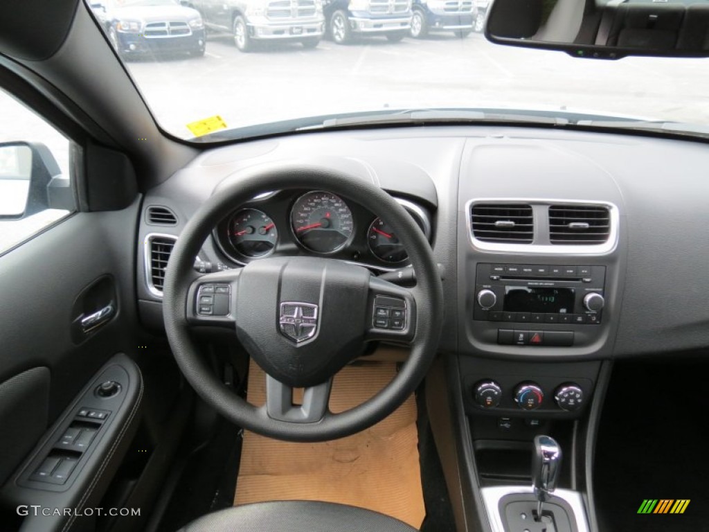 2013 Avenger SE - Crystal Blue Pearl / Black photo #8
