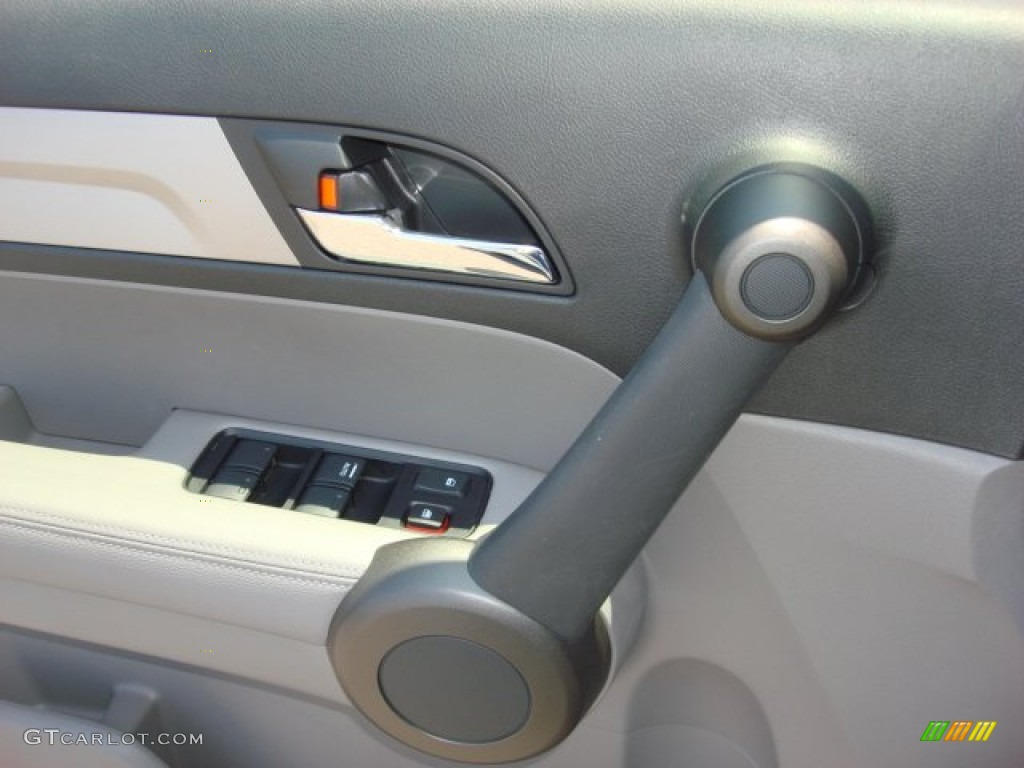 2011 CR-V EX-L 4WD - Taffeta White / Ivory photo #18
