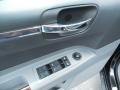 2005 Brilliant Black Crystal Pearl Chrysler 300 C HEMI  photo #17