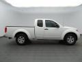 Avalanche White - Frontier SV King Cab Photo No. 4