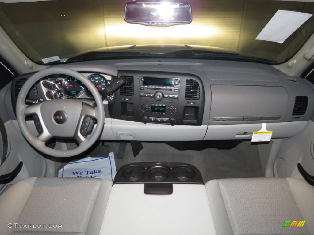 2013 Sierra 1500 SLE Crew Cab - Summit White / Light Titanium/Dark Titanium photo #4