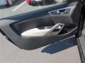 Ultra Black - Veloster  Photo No. 8