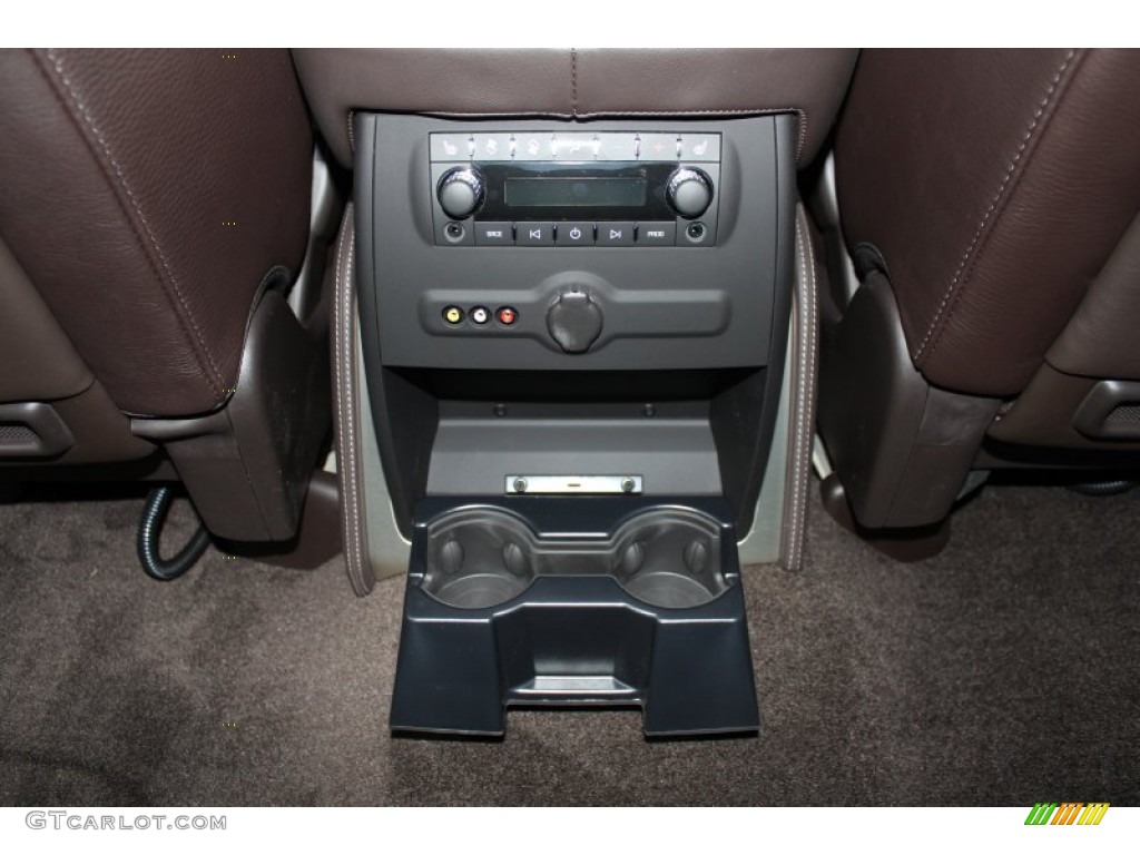 2013 Cadillac Escalade Platinum Controls Photos