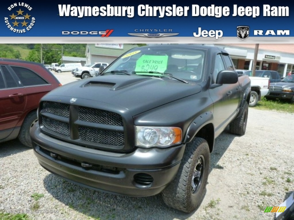 2005 Ram 1500 ST Quad Cab 4x4 - Black / Dark Slate Gray photo #1