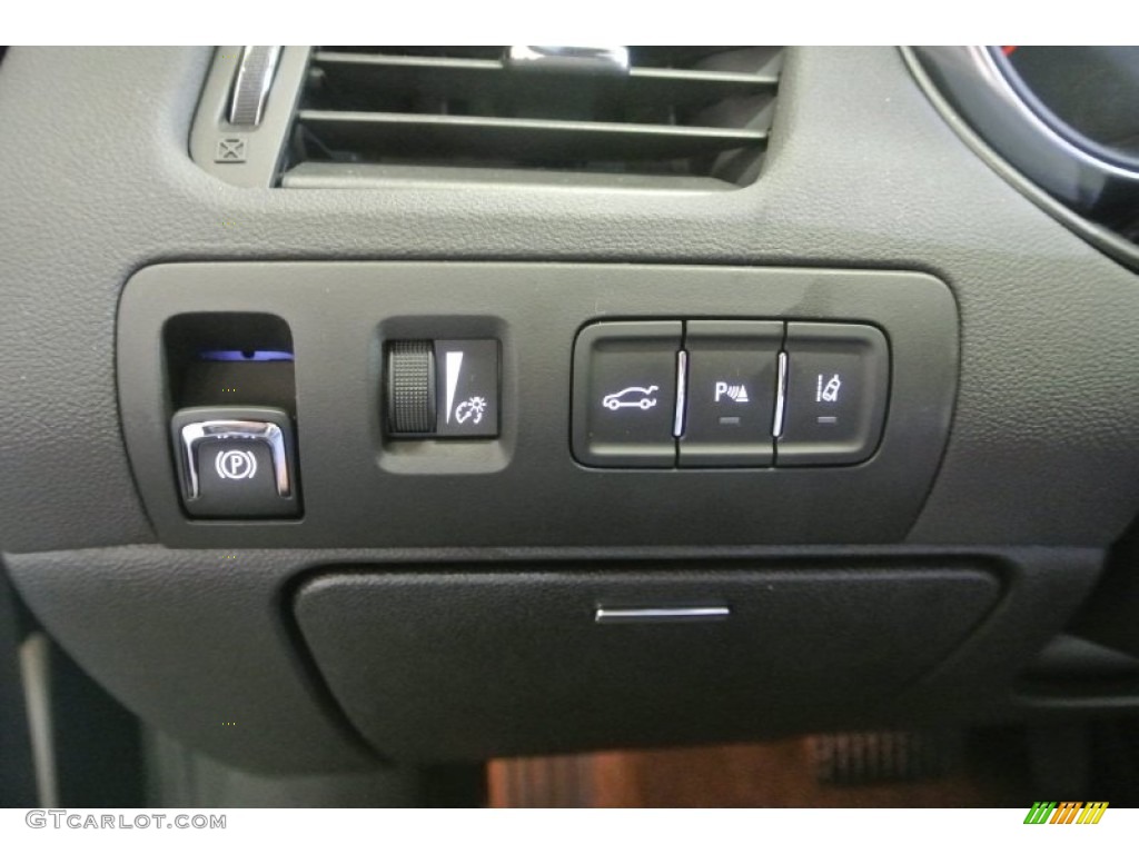 2014 Chevrolet Impala LTZ Controls Photo #81895558