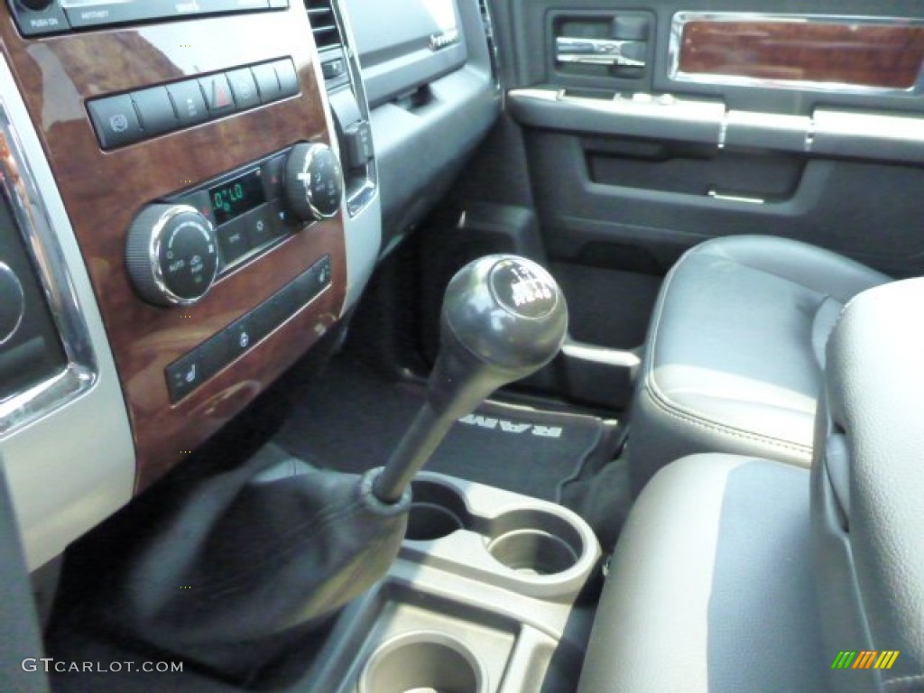 2012 Ram 2500 HD Laramie Crew Cab 4x4 - Sagebrush Pearl / Dark Slate photo #15