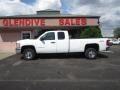 2008 Summit White Chevrolet Silverado 2500HD LT Extended Cab 4x4  photo #3