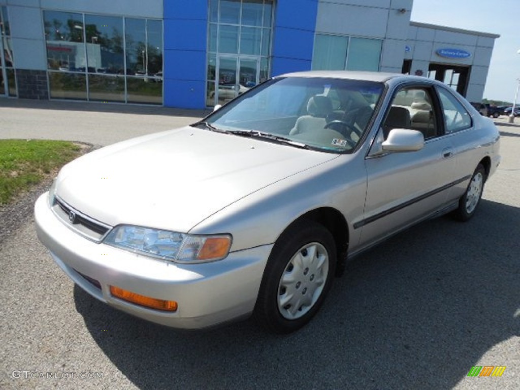 1997 Accord LX Coupe - Heather Mist Metallic / Ivory photo #18