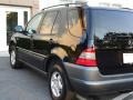 Black - ML 320 4Matic Photo No. 16