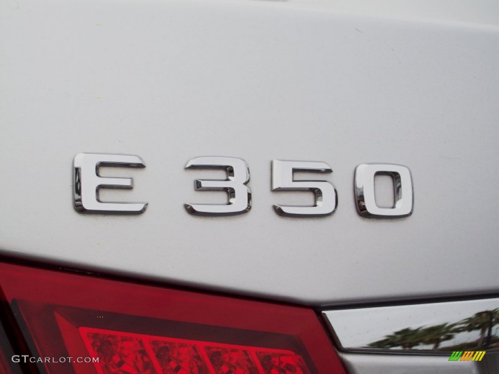 2011 E 350 BlueTEC Sedan - Iridium Silver Metallic / Black photo #9