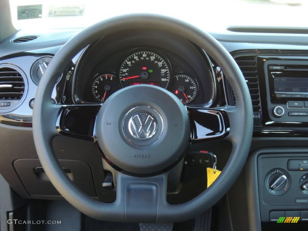 2012 Volkswagen Beetle 2.5L Titan Black Steering Wheel Photo #81901461