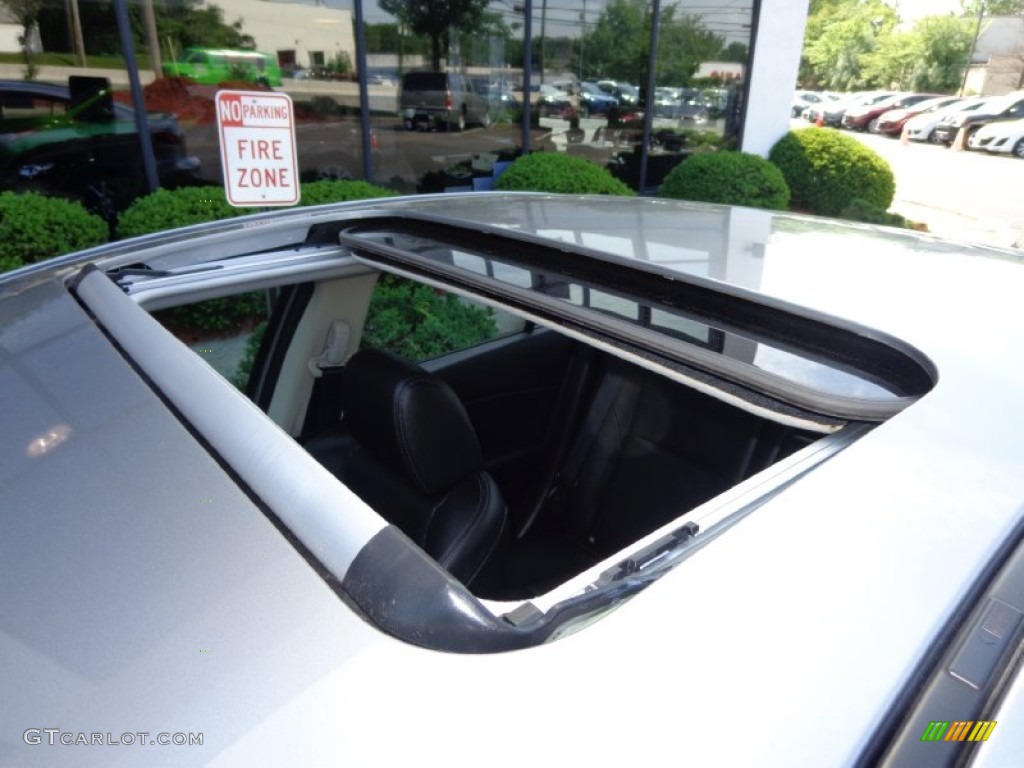2011 Mazda MAZDA3 s Grand Touring 5 Door Sunroof Photos