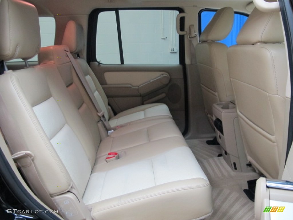 2010 Mercury Mountaineer V8 Premier AWD Rear Seat Photo #81903274