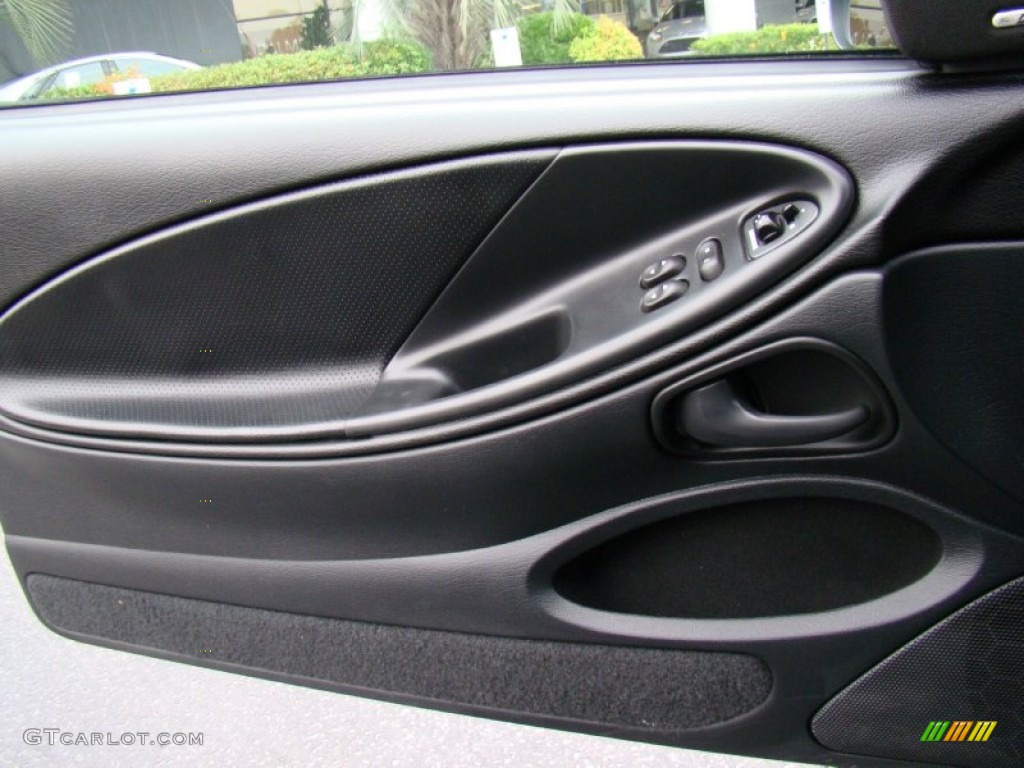 1994 Ford Mustang Cobra Coupe Black Door Panel Photo #81903376