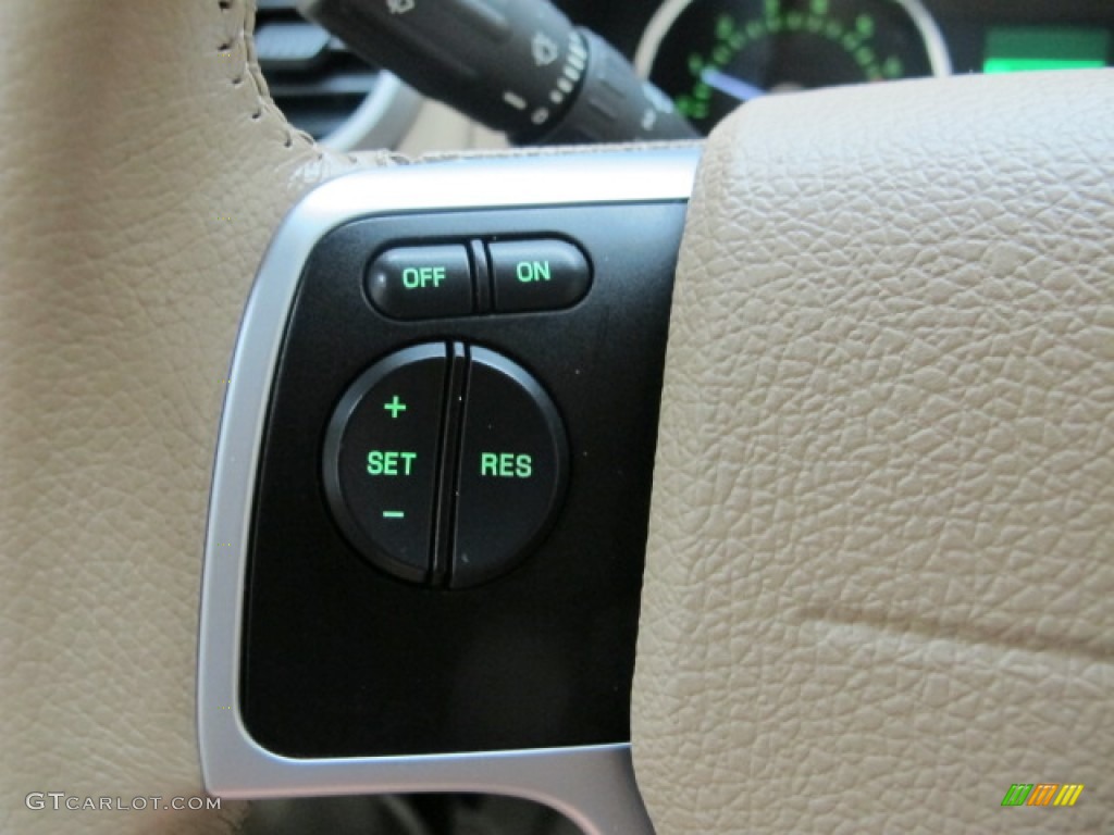 2010 Mercury Mountaineer V8 Premier AWD Controls Photo #81903577