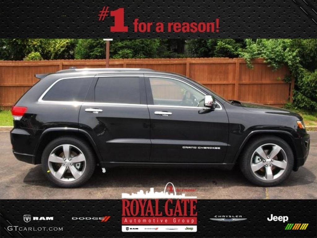 Brilliant Black Crystal Pearl Jeep Grand Cherokee