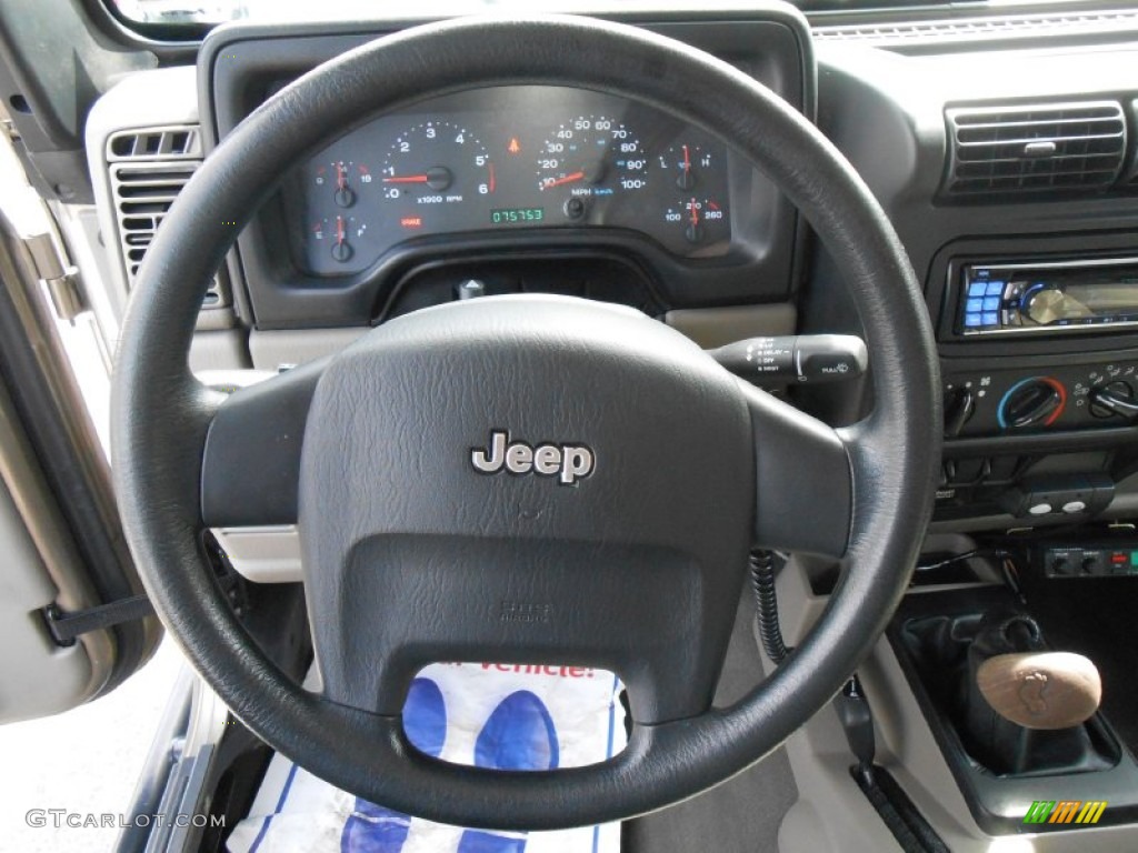 2006 Wrangler Sport 4x4 - Light Khaki Metallic / Khaki photo #24