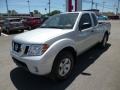 2013 Brilliant Silver Nissan Frontier SV V6 King Cab 4x4  photo #3