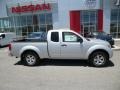 2013 Brilliant Silver Nissan Frontier SV V6 King Cab 4x4  photo #8