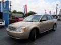 2007 Dune Pearl Metallic Ford Five Hundred SEL  photo #27