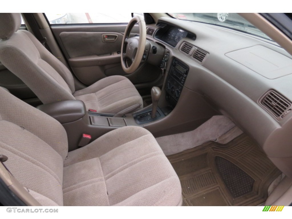 2000 Camry LE - Black / Gray photo #6