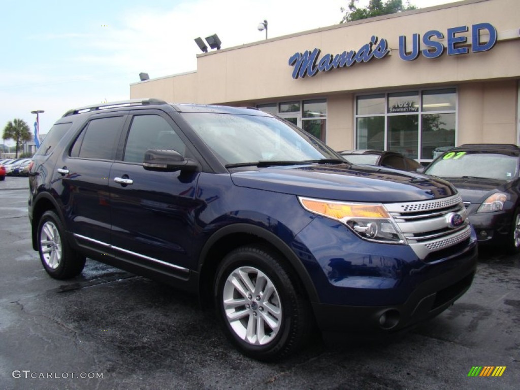 2011 Explorer XLT 4WD - Kona Blue Metallic / Charcoal Black photo #2