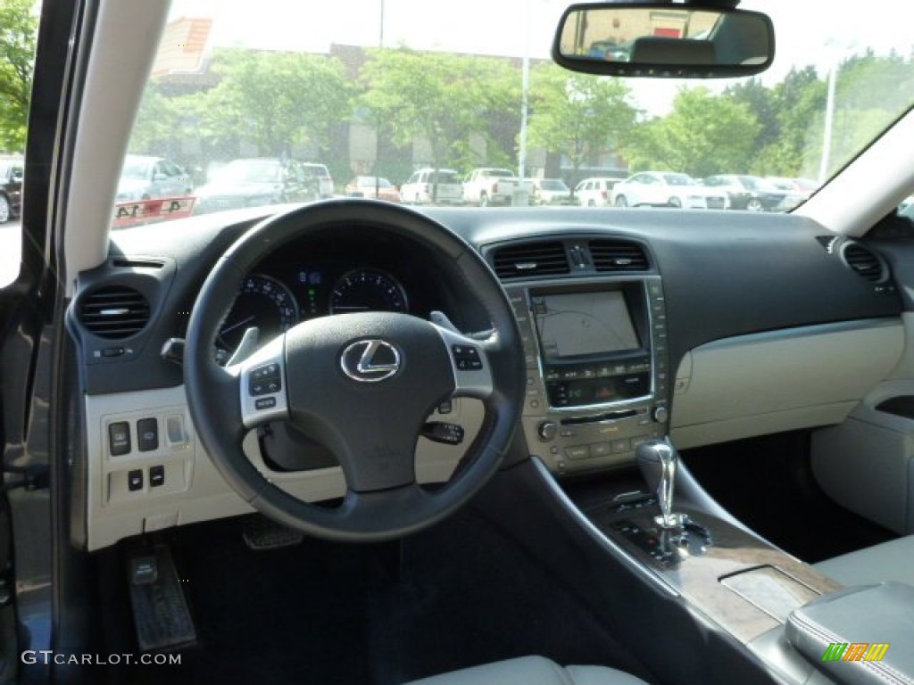 Light Gray Interior 2011 Lexus IS 350 AWD Photo #81911265