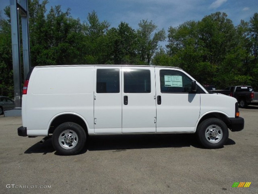 Summit White 2013 Chevrolet Express 3500 Cargo Van Exterior Photo #81911806