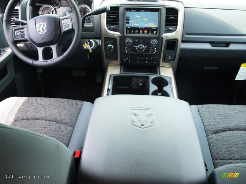 2013 3500 Big Horn Crew Cab 4x4 Dually - Mineral Gray Metallic / Black/Diesel Gray photo #5