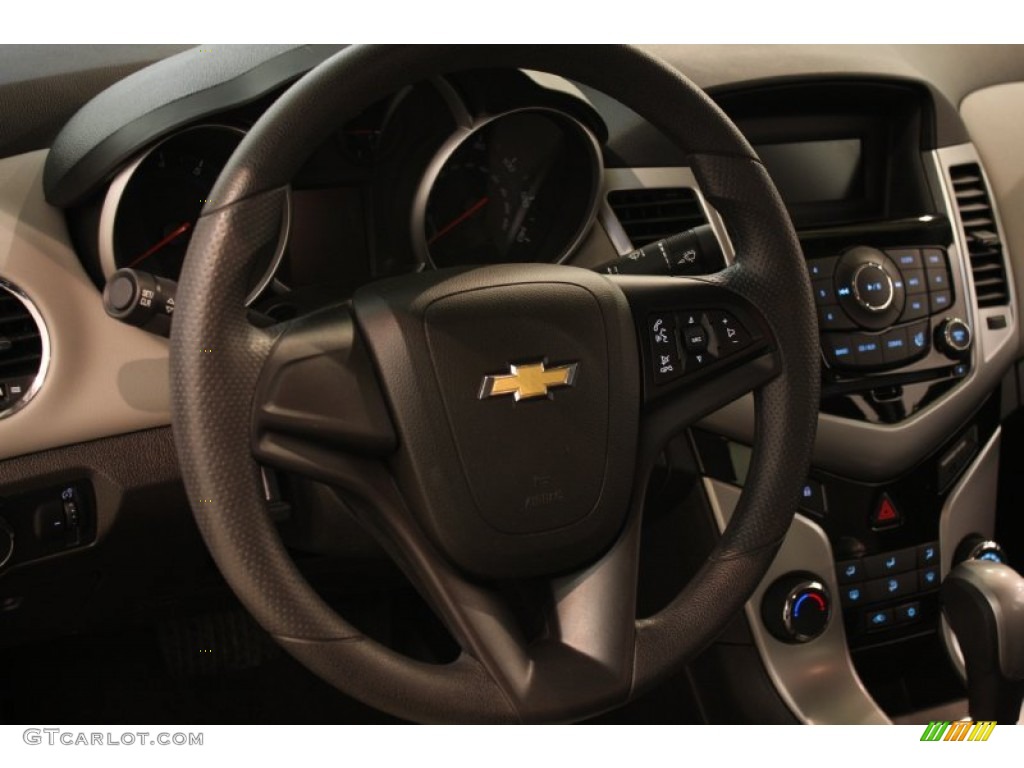 2012 Cruze LS - Blue Topaz Metallic / Jet Black/Medium Titanium photo #6