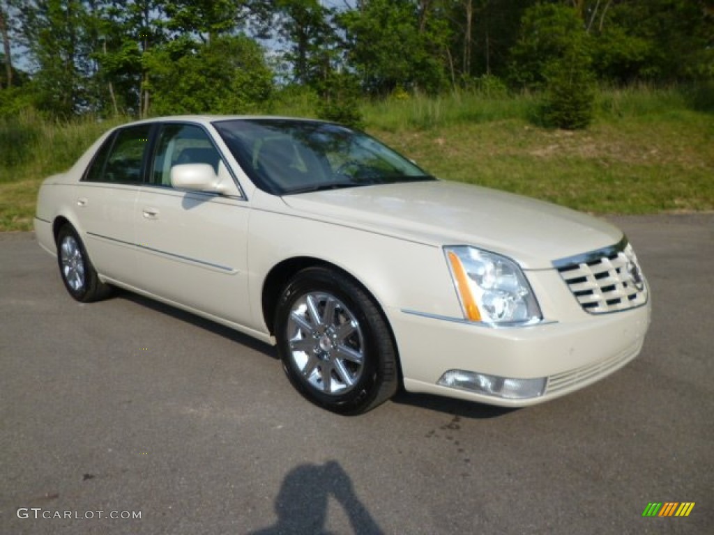 Vanilla Latte Cadillac DTS