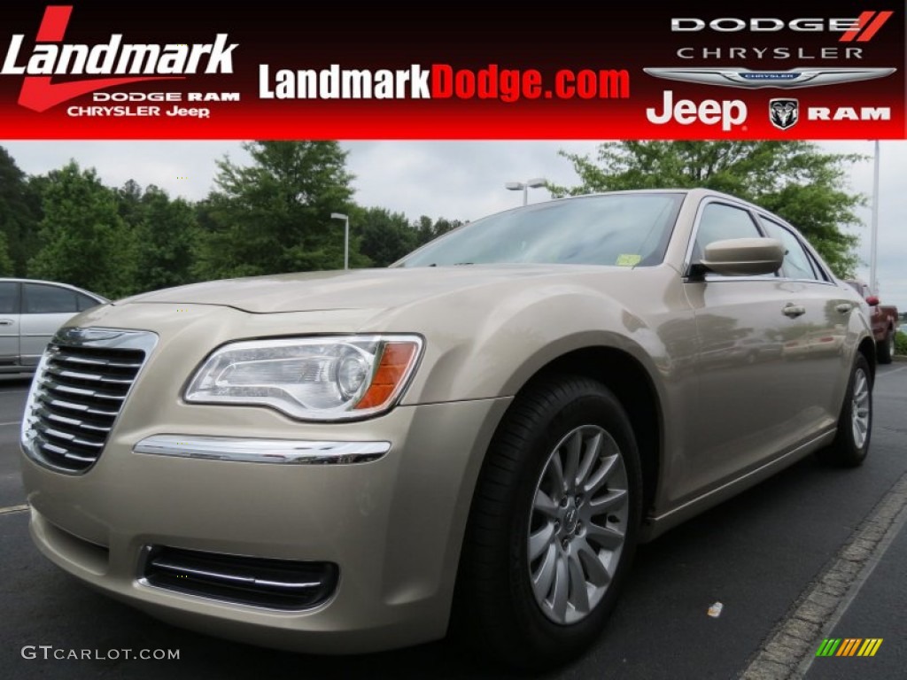 Cashmere Pearl Chrysler 300