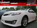 Super White - Camry SE Photo No. 1