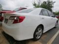 Super White - Camry SE Photo No. 3