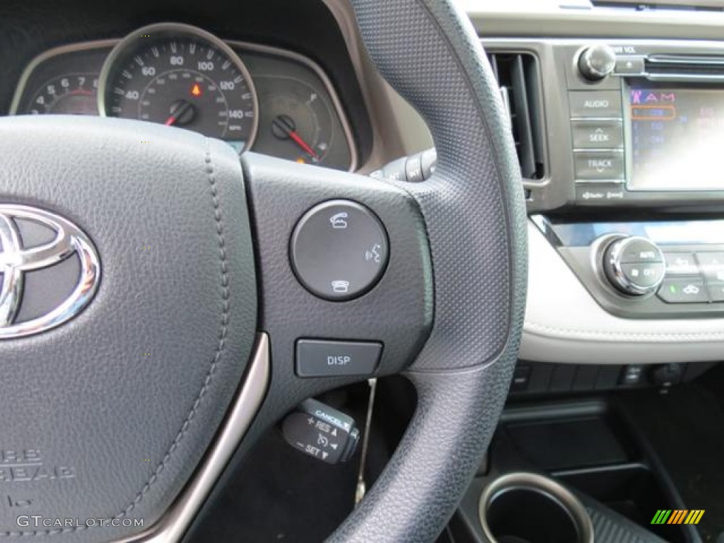 2013 Toyota RAV4 XLE AWD Controls Photo #81922864