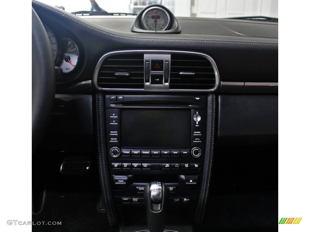 2012 911 Turbo Coupe - Carrara White / Black photo #41