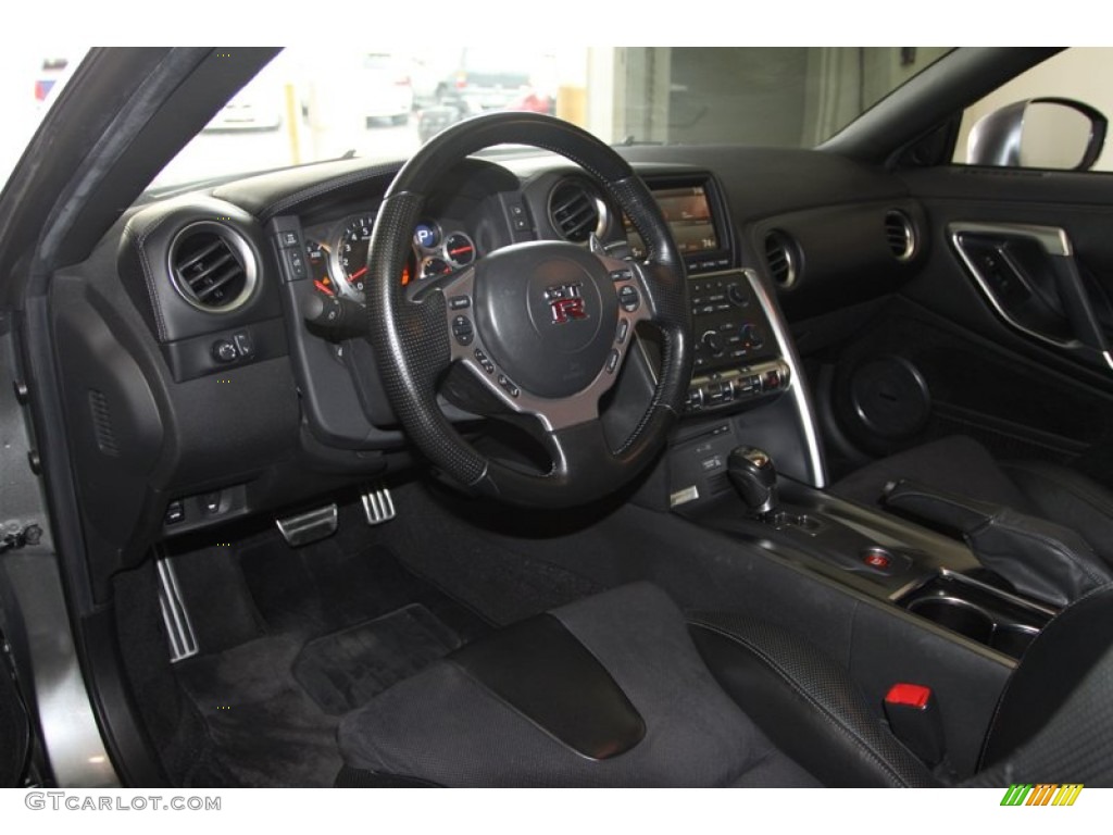 Black Interior 2010 Nissan GT-R Premium Photo #81923744