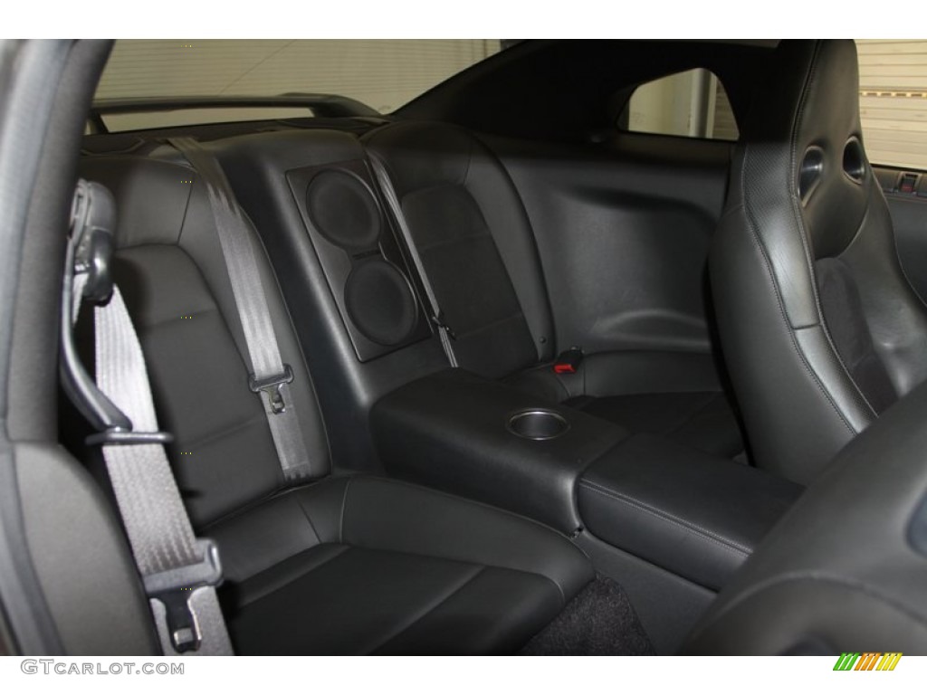 2010 Nissan GT-R Premium Rear Seat Photo #81924106