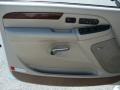 White Diamond - Escalade AWD Photo No. 8
