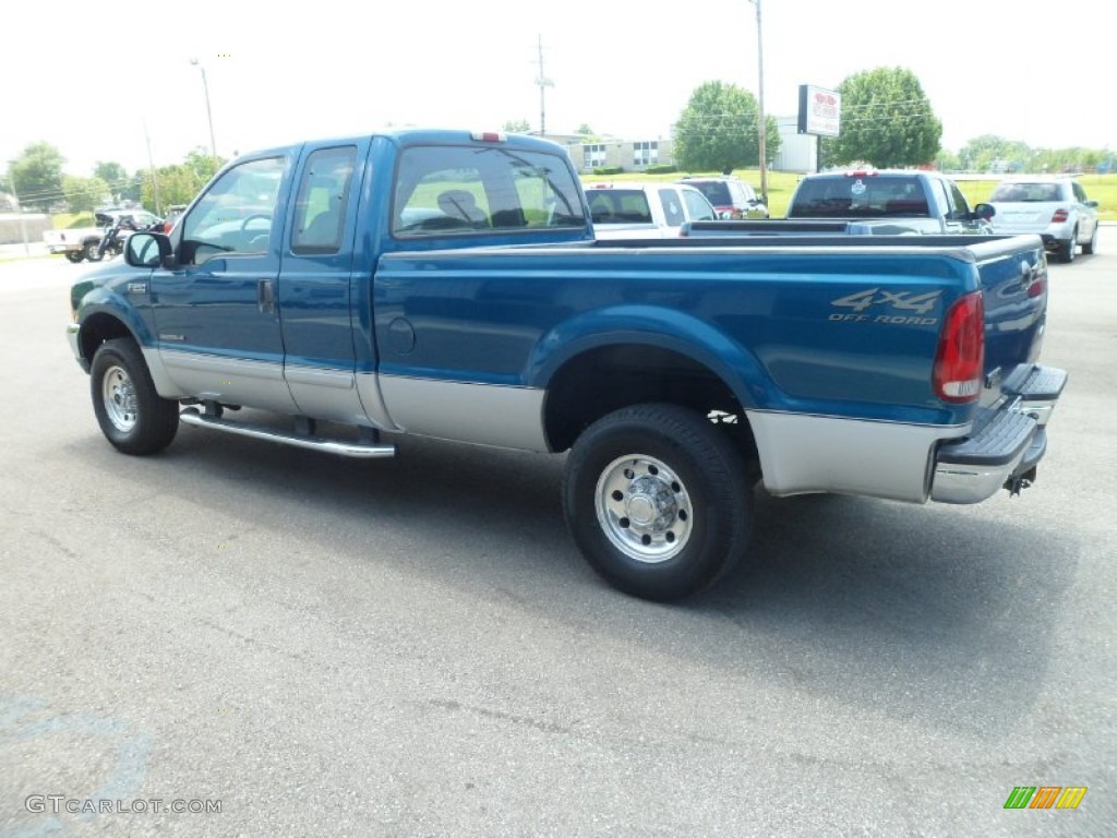 2001 F250 Super Duty XLT SuperCab 4x4 - Island Blue Metallic / Medium Graphite photo #5