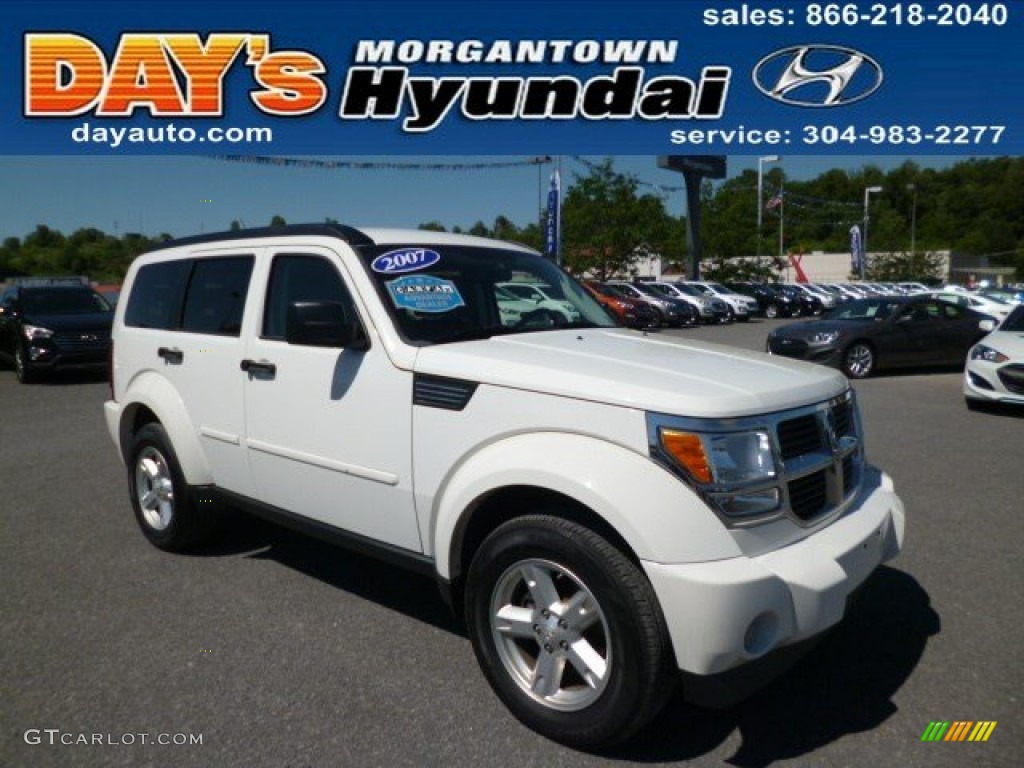 Stone White Dodge Nitro