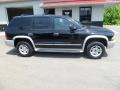 Black - Durango SLT 4x4 Photo No. 2